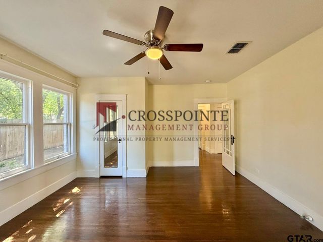 431 S College, Tyler, TX 75702