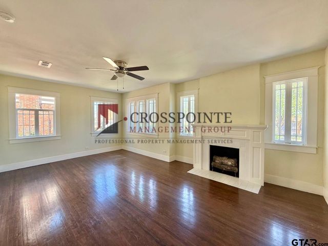 431 S College, Tyler, TX 75702