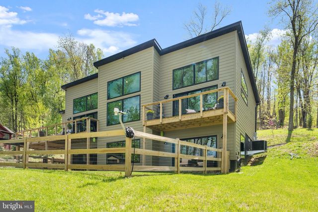 753 CLUB HOUSE RD, Front Royal, VA 22630