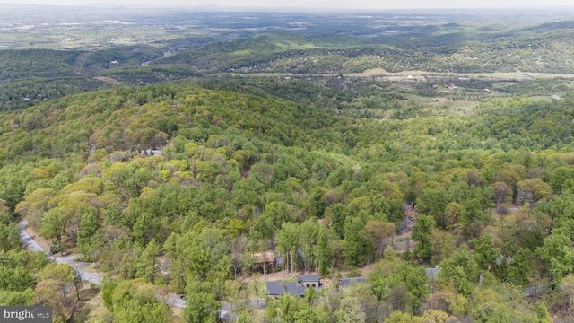 753 CLUB HOUSE RD, Front Royal, VA 22630