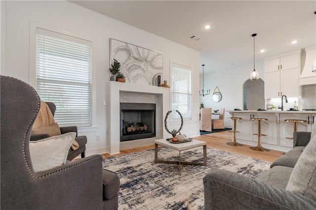 5840 Poppy Avenue, Springdale, AR 72762