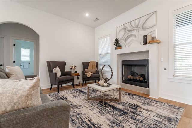 5840 Poppy Avenue, Springdale, AR 72762