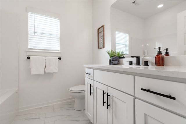 5840 Poppy Avenue, Springdale, AR 72762