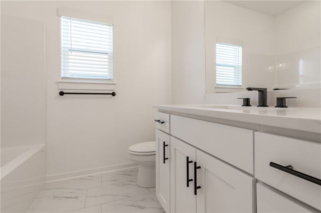 5840 Poppy Avenue, Springdale, AR 72762