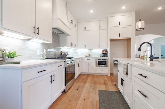 5840 Poppy Avenue, Springdale, AR 72762