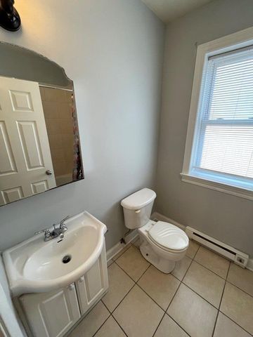 4548 W George Street 3, Chicago, IL 60641