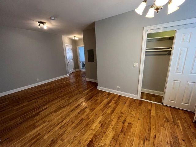 4548 W George Street 3, Chicago, IL 60641