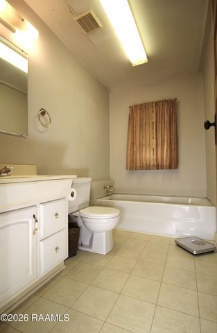320 Frozard Road, Arnaudville, LA 70512