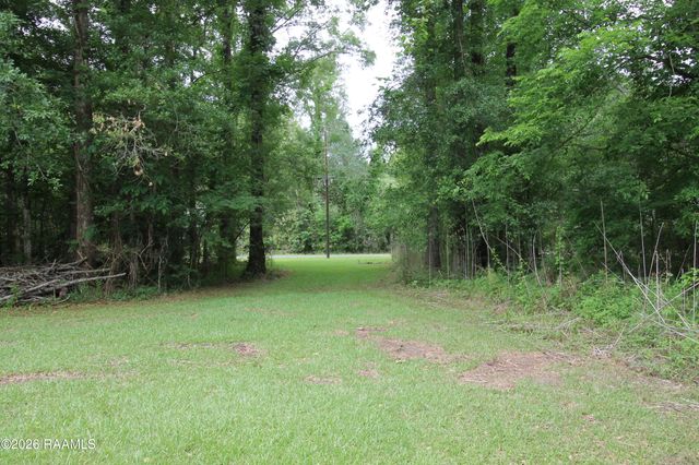 320 Frozard Road, Arnaudville, LA 70512