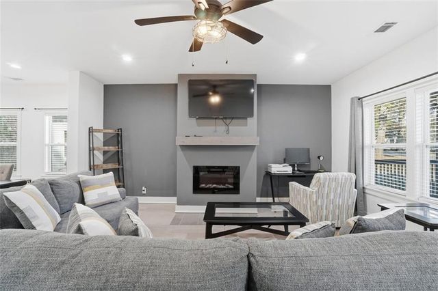 2281 Pryor SW Road, Atlanta, GA 30315