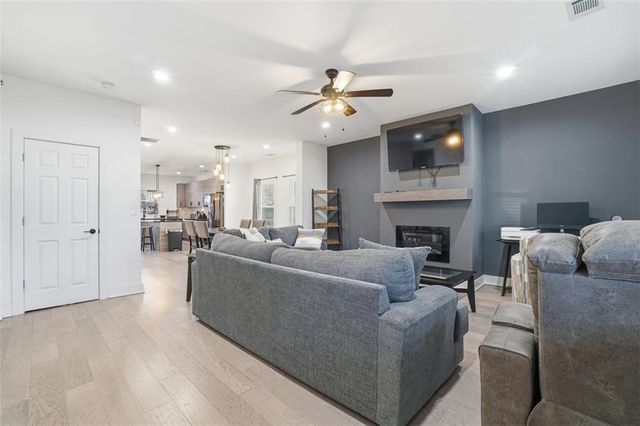 2281 Pryor SW Road, Atlanta, GA 30315