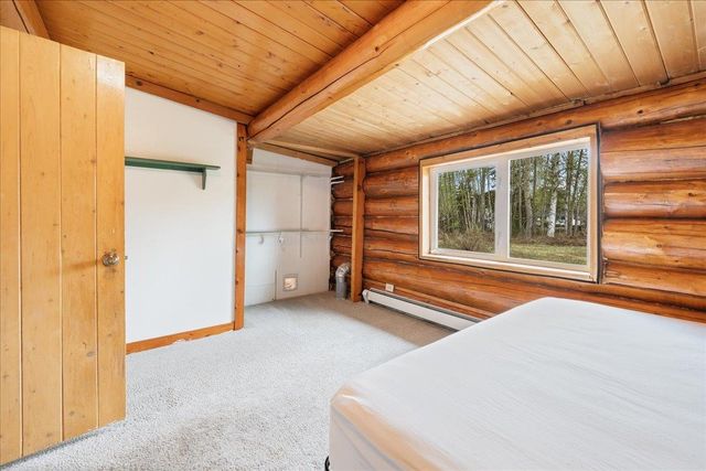 1025 SIRLIN DRIVE, North Pole, AK 99705