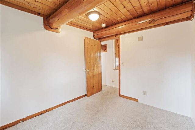1025 SIRLIN DRIVE, North Pole, AK 99705