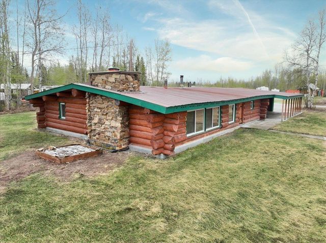 1025 SIRLIN DRIVE, North Pole, AK 99705