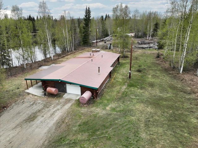 1025 SIRLIN DRIVE, North Pole, AK 99705