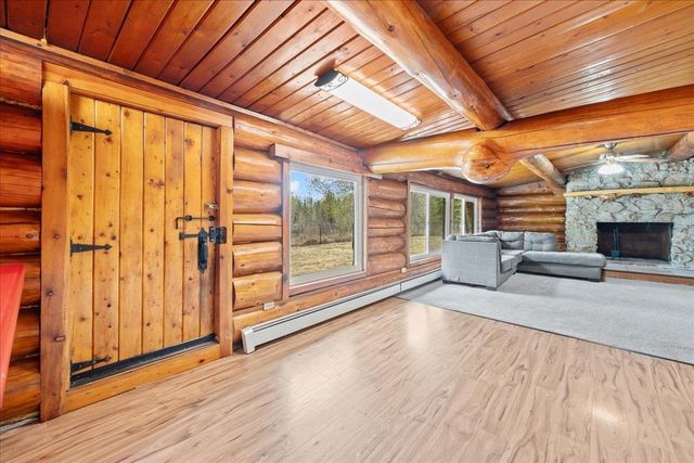 1025 SIRLIN DRIVE, North Pole, AK 99705