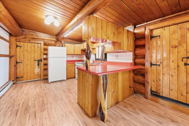 1025 SIRLIN DRIVE, North Pole, AK 99705