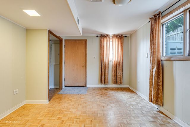 6715 W Wyandot Drive, Palos Heights, IL 60463
