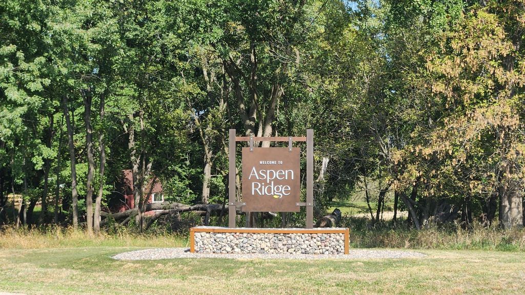 L1B1 Miller Place NW, Rochester, MN 55901