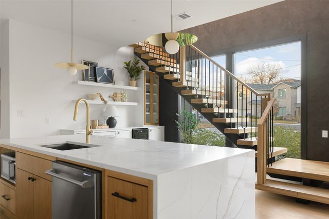 10316 Bel Aire Drive, Dallas, TX 75218