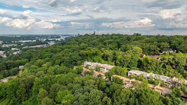 3901 Cedar Hill #18, Little Rock, AR 72202