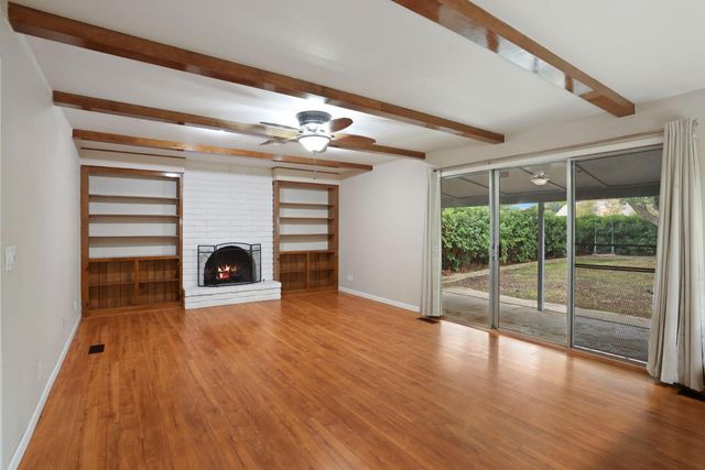 1021 S Mills Ave, Lodi, CA 95242