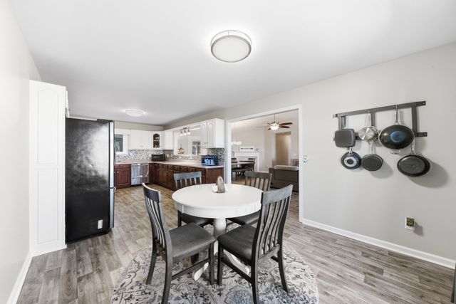 1904 Digg Ct, Columbia, TN 38401