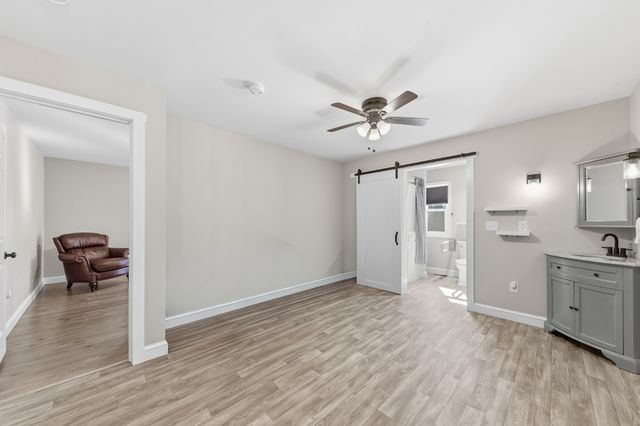 1904 Digg Ct, Columbia, TN 38401