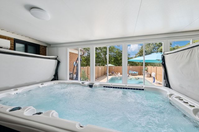 1904 Digg Ct, Columbia, TN 38401