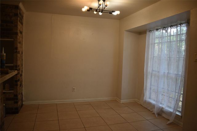 6718 Rowell Court, Houston, TX 77489
