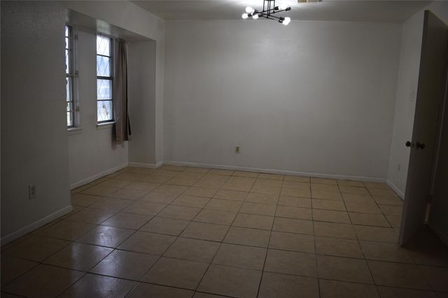 6718 Rowell Court, Houston, TX 77489