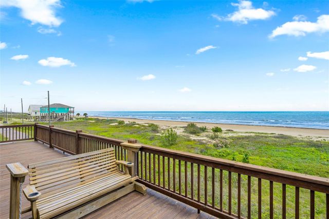 774 Wommack, Crystal Beach, TX 77650