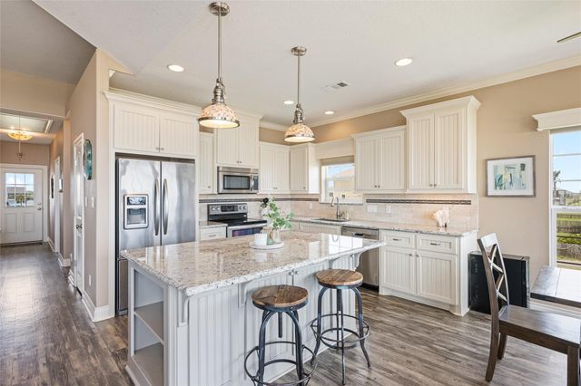 774 Wommack, Crystal Beach, TX 77650