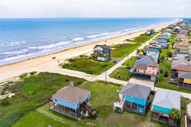 774 Wommack, Crystal Beach, TX 77650