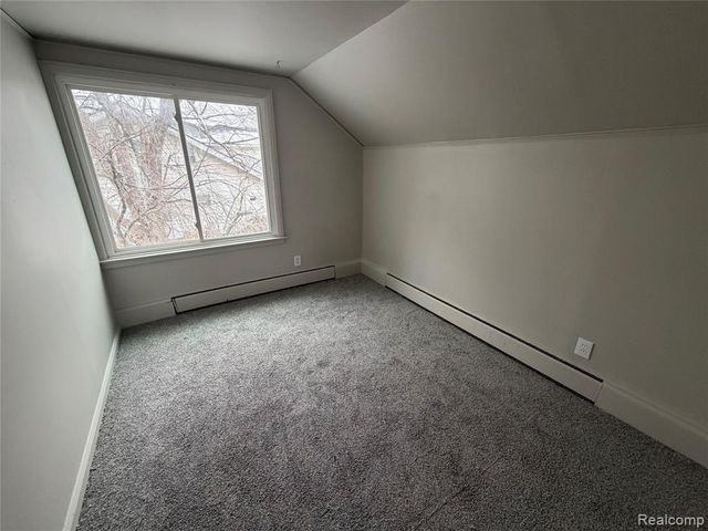 8112 Dale, Center Line, MI 48015