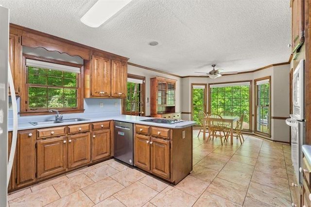 2407 Woodbridge Drive, Marietta, GA 30066