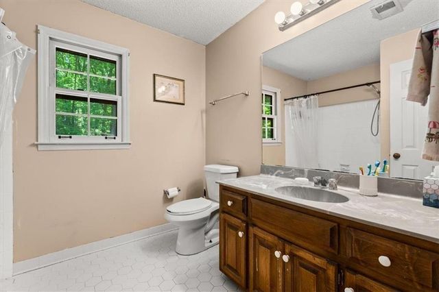 2407 Woodbridge Drive, Marietta, GA 30066