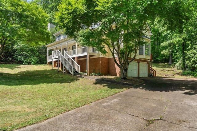 2407 Woodbridge Drive, Marietta, GA 30066