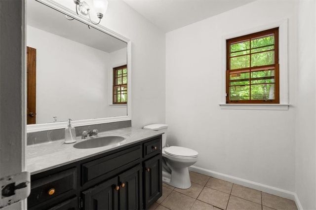 2407 Woodbridge Drive, Marietta, GA 30066