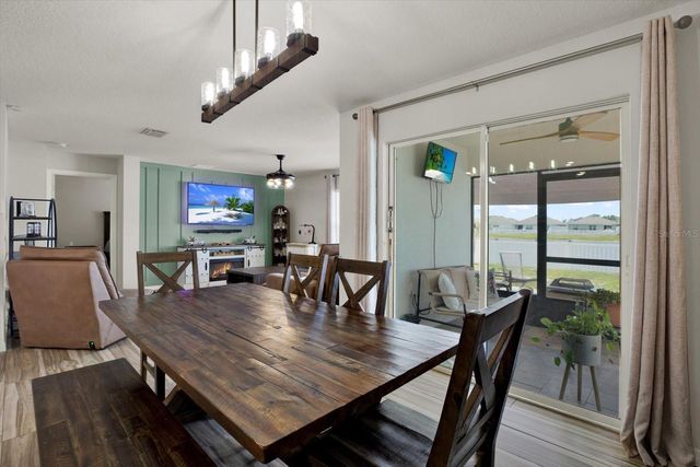 1013 TIDAL ROCK AVE, Ruskin, FL 33570