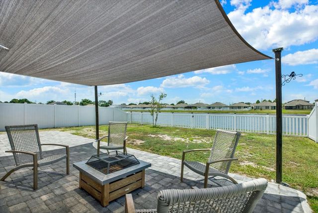1013 TIDAL ROCK AVE, Ruskin, FL 33570