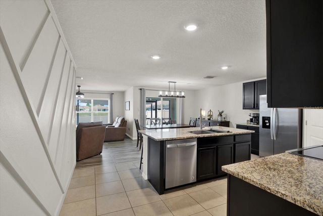 1013 TIDAL ROCK AVE, Ruskin, FL 33570