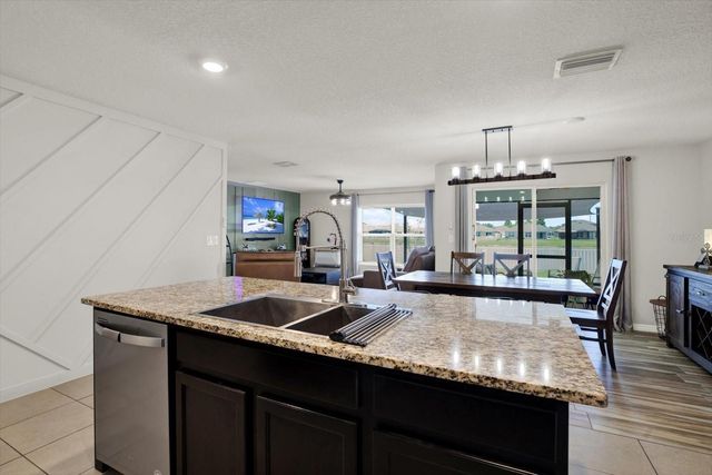 1013 TIDAL ROCK AVE, Ruskin, FL 33570
