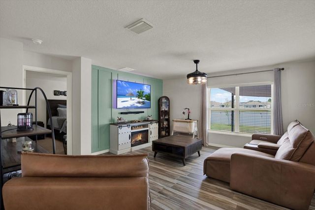 1013 TIDAL ROCK AVE, Ruskin, FL 33570
