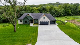 23056 FRONTIER Lane, Glenwood, IA 51534