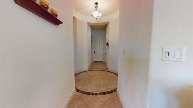 1341 E Via Corsica Place, Fresno, CA 93730