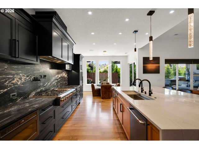 13016 Nw 50TH Ave, Vancouver, WA 98685