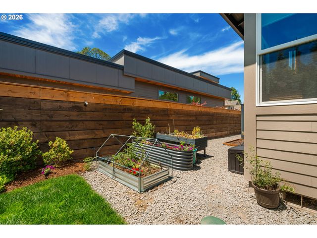 13016 Nw 50TH Ave, Vancouver, WA 98685