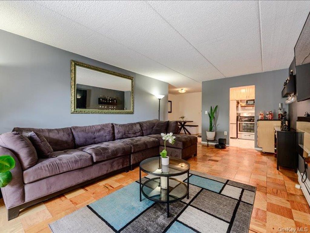 687 Bronx River Road 1D, Yonkers, NY 10704 — photo 4