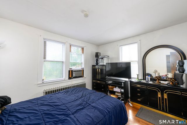 52 Putnam Avenue, Hamden, CT 06517